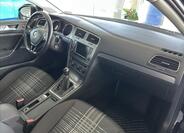 Volkswagen Golf 9