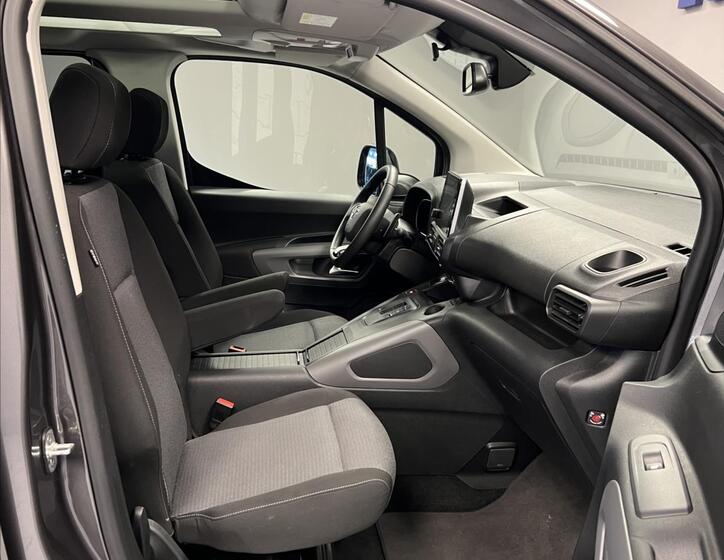 Toyota ProAce City Verso 11