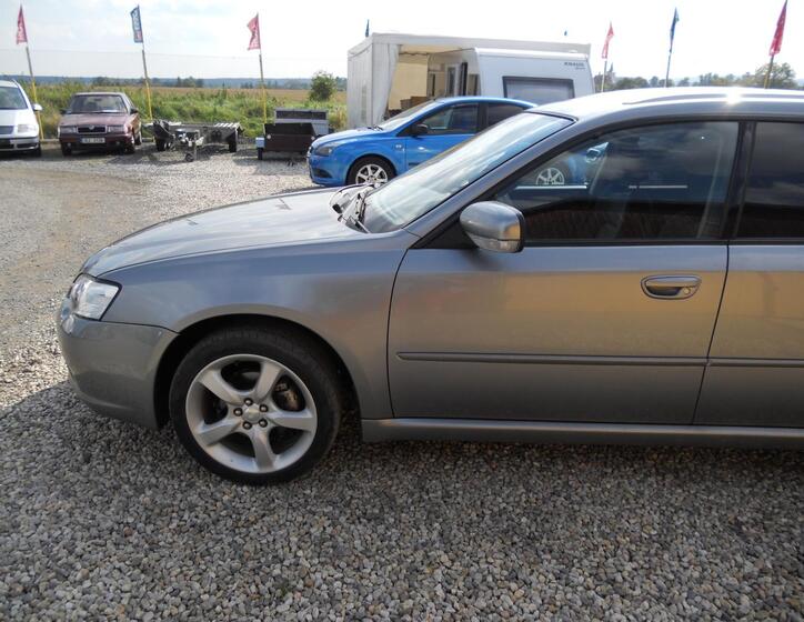Subaru Legacy 10