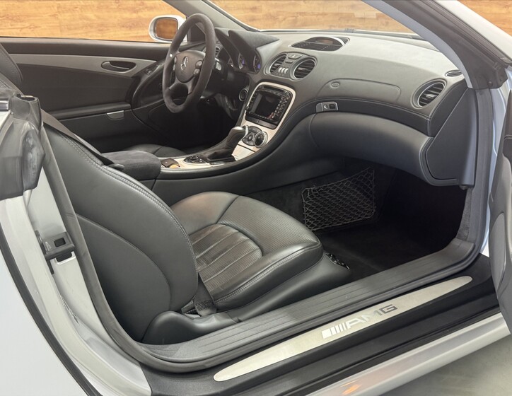 Mercedes-Benz SL 7