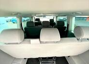 Volkswagen Caravelle 16
