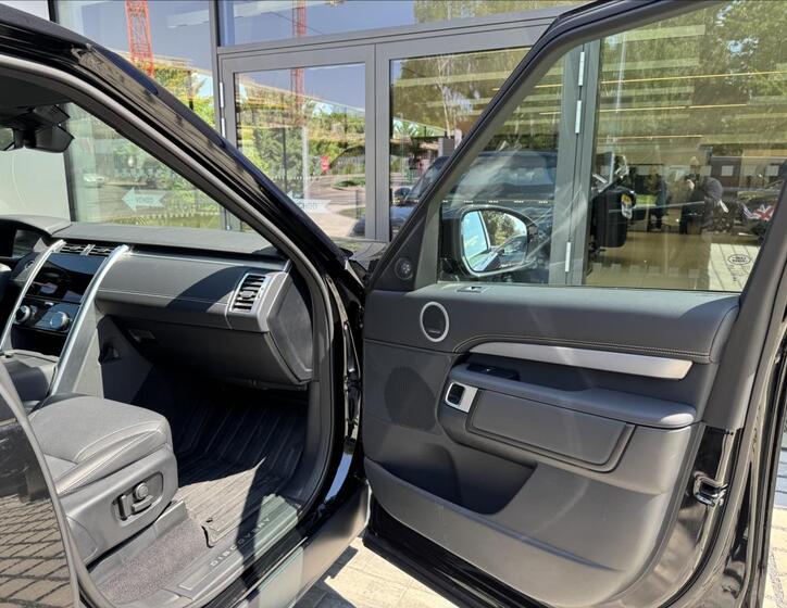 Land Rover Discovery 13