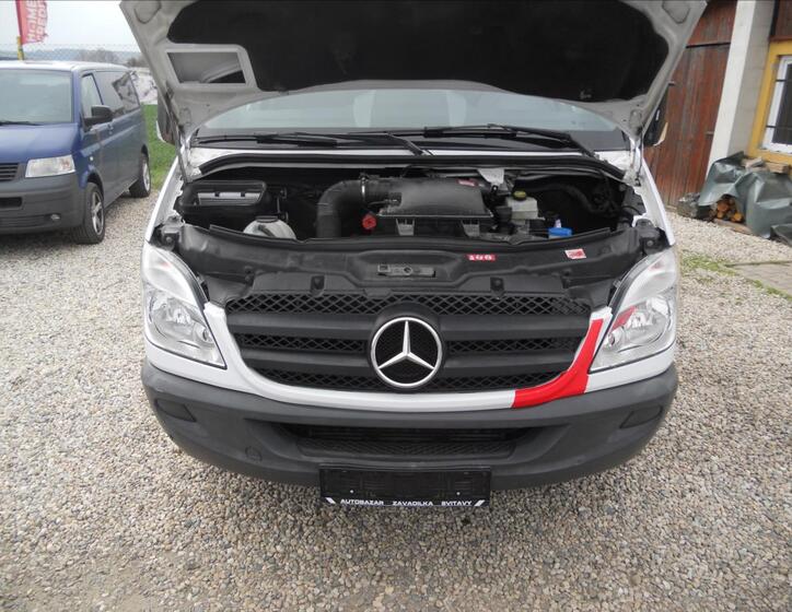 Mercedes-Benz Sprinter 18
