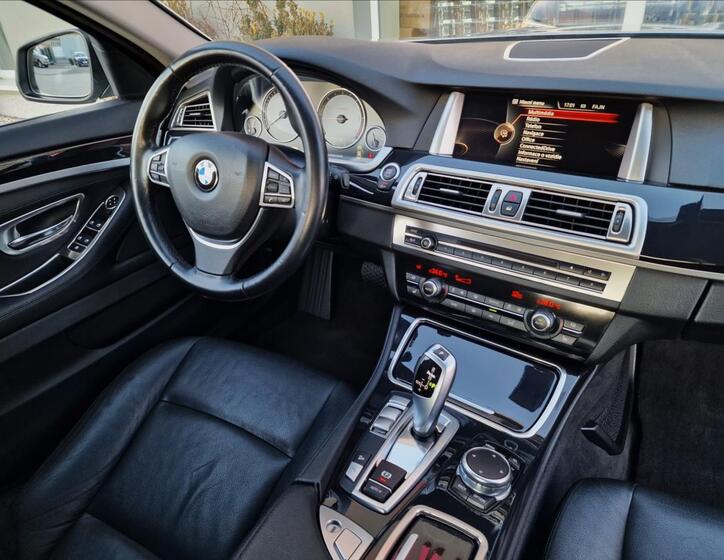 BMW Řada 5 36