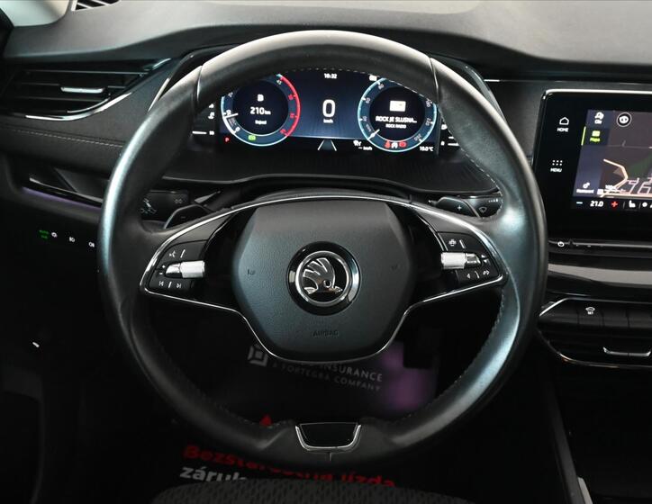 Škoda Octavia 16