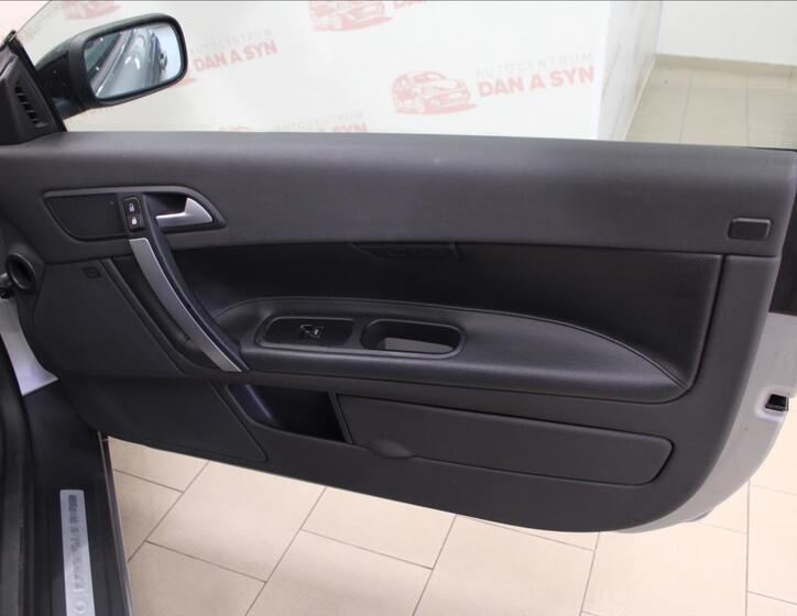 Volvo C70 13