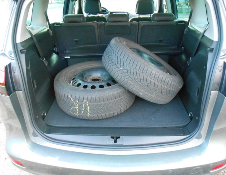 Opel Zafira 8