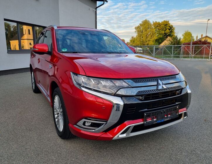 Mitsubishi Outlander 7