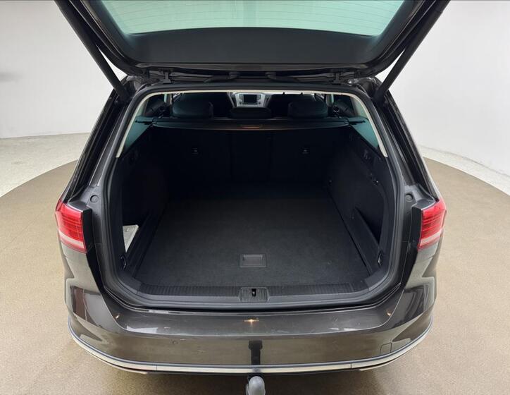 Volkswagen Passat 56