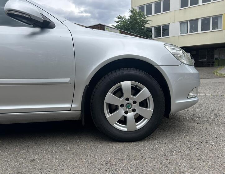 Škoda Octavia 14