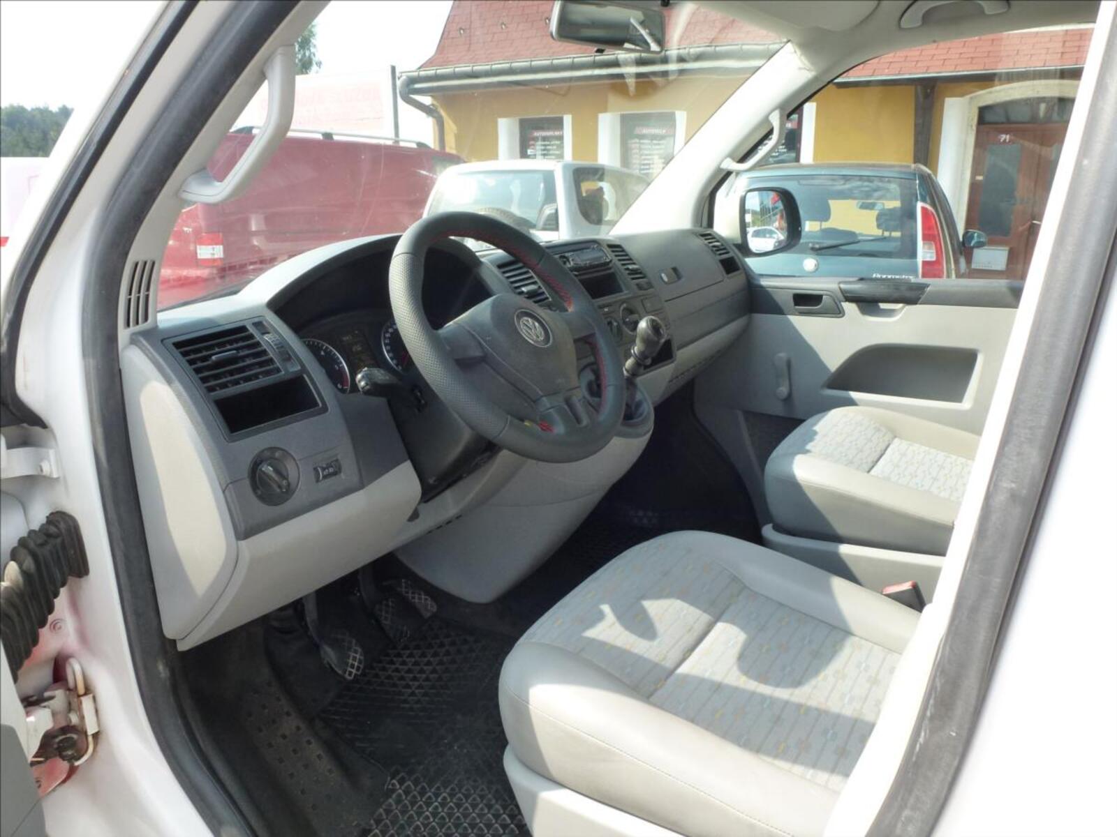 Volkswagen Transporter 15