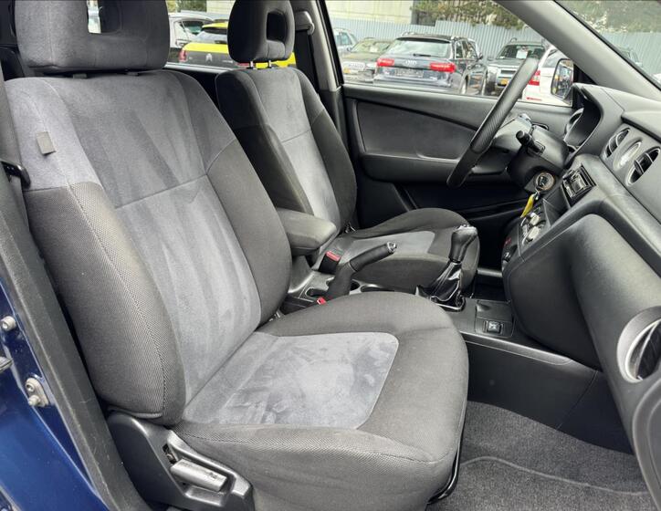 Mitsubishi Outlander 37