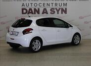 Peugeot 208 4