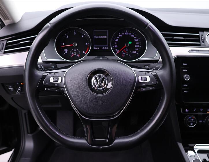Volkswagen Passat 20