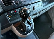 Volkswagen Caravelle 16