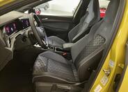Volkswagen Golf 16