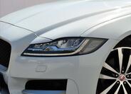 Jaguar XF 5