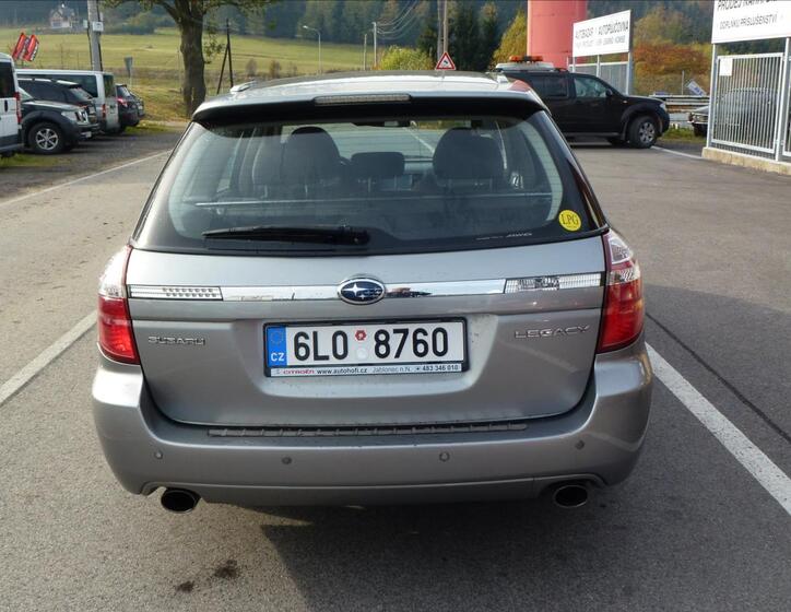 Subaru Legacy 6