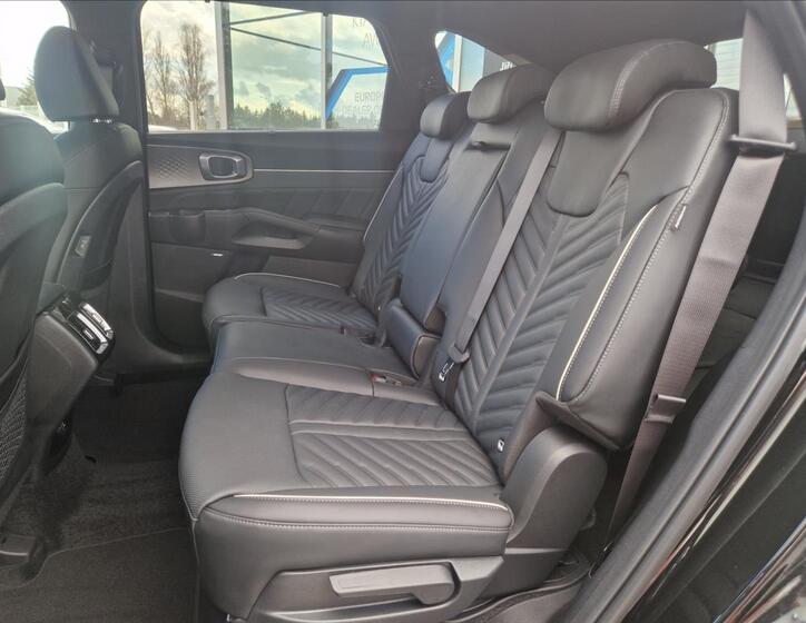 KIA Sorento 14
