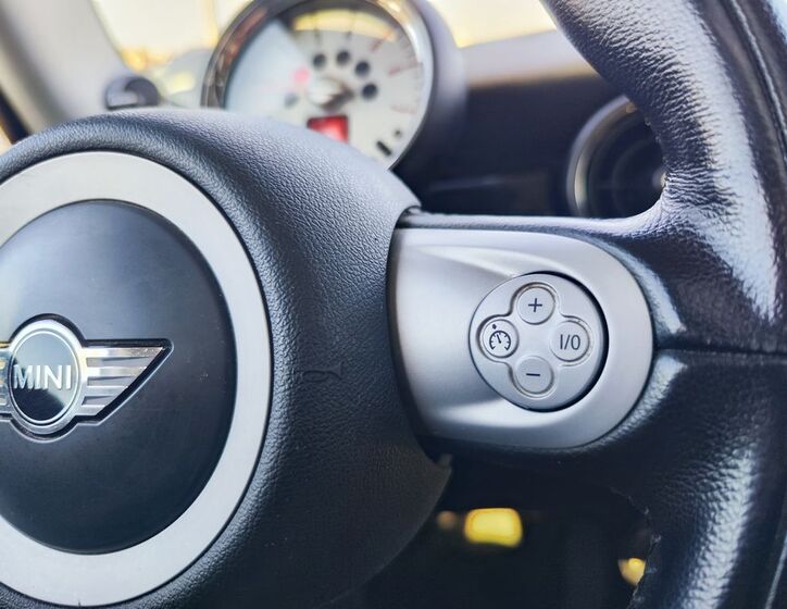 Mini Clubman 24