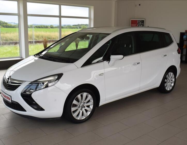 Opel Zafira 1