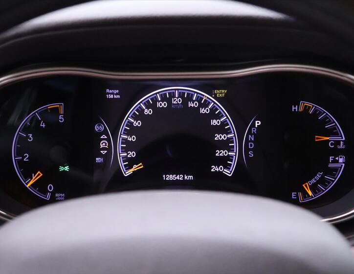 Jeep Grand Cherokee 18