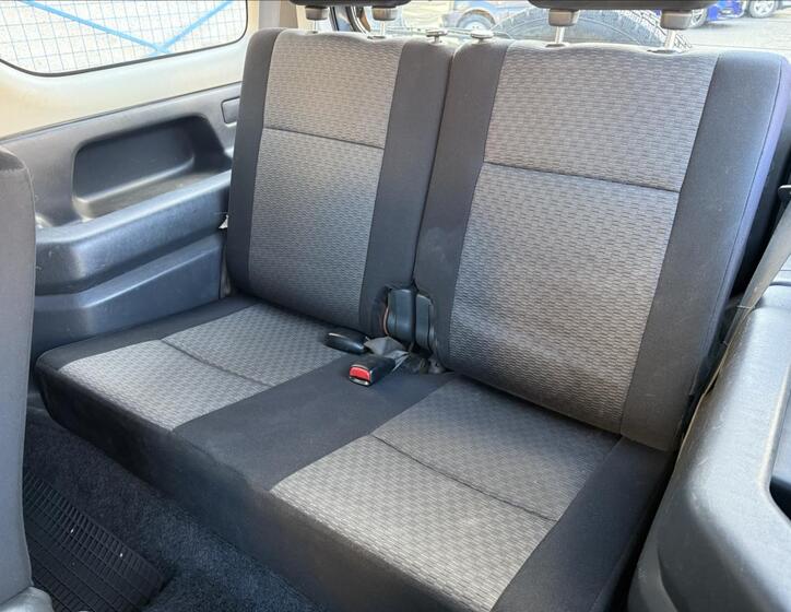 Suzuki Jimny 13