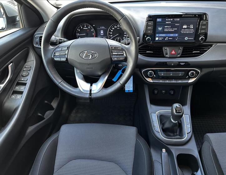 Hyundai i30 14