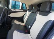 Mercedes-Benz GLE 9