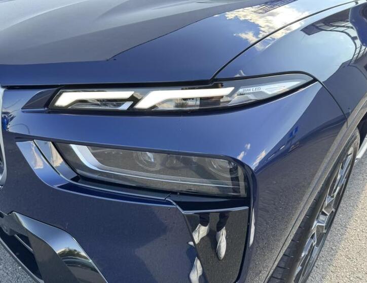 BMW X7 21