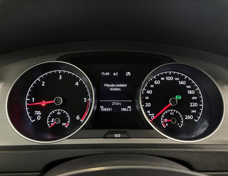 Volkswagen Golf 12