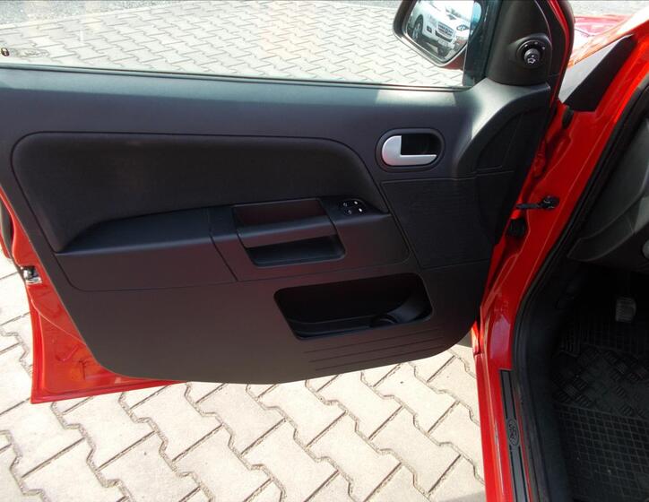 Ford Fusion 24