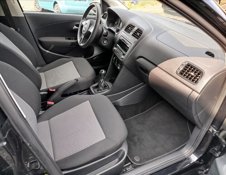 Volkswagen Polo 24