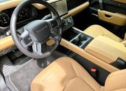 Land Rover Defender 11
