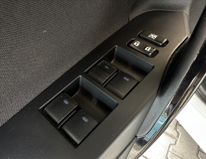 Toyota Auris 13