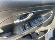Hyundai i30 11