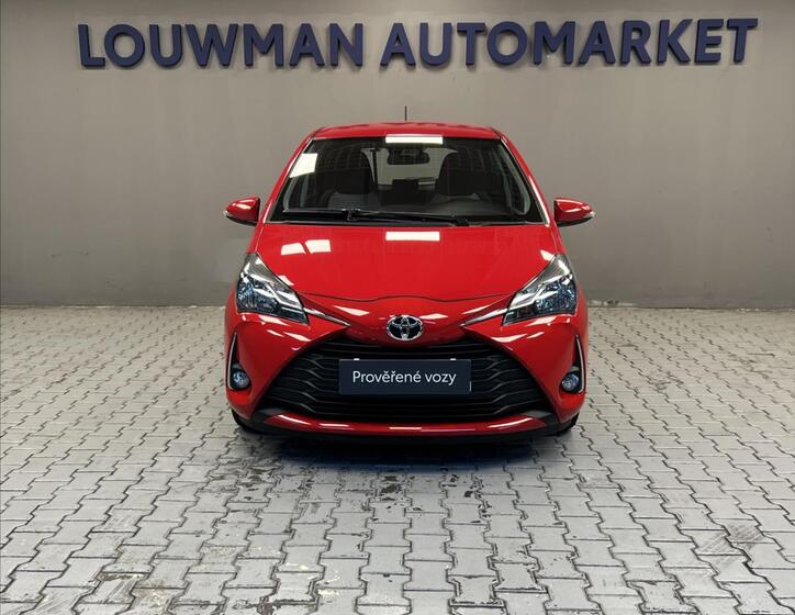 Toyota Yaris 4