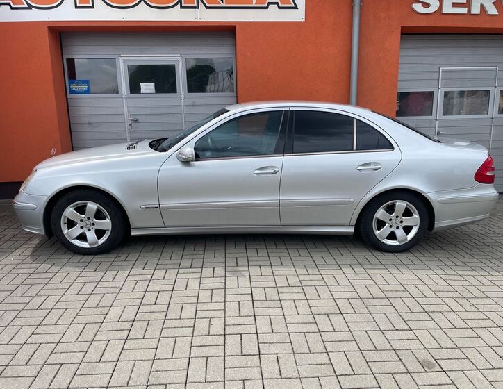 Mercedes-Benz Třídy E 3