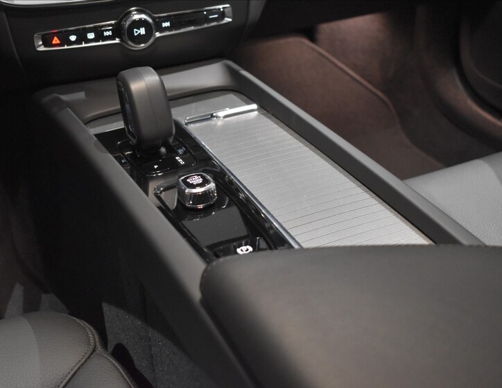 Volvo S60 13