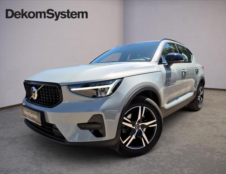 Volvo XC40 1