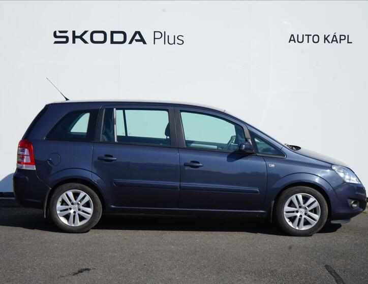 Opel Zafira 6