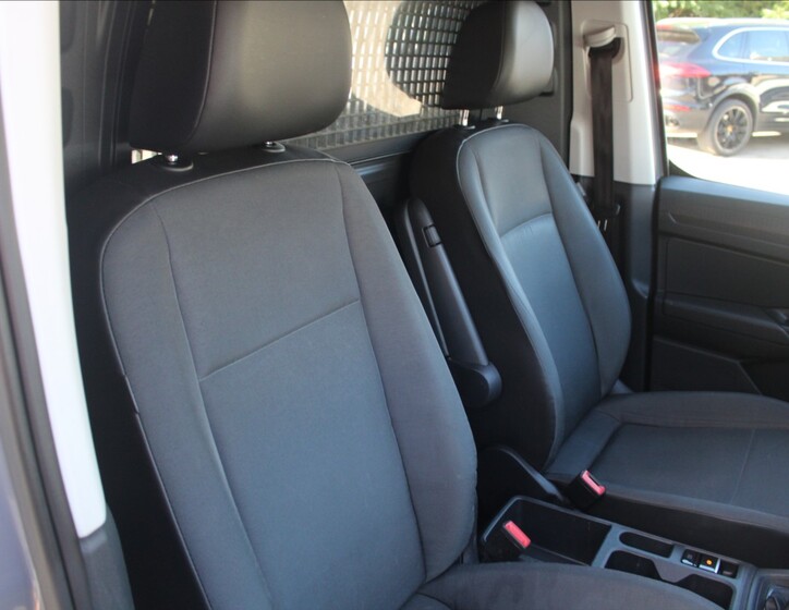 Volkswagen Caddy 29