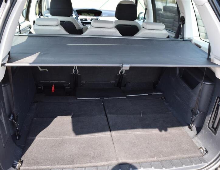 Citroën Grand C4 Picasso 26
