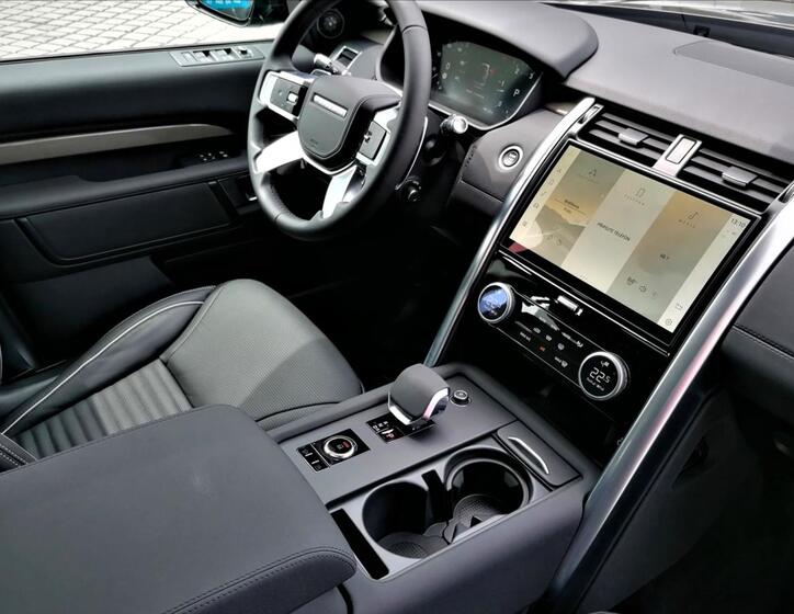 Land Rover Discovery 34