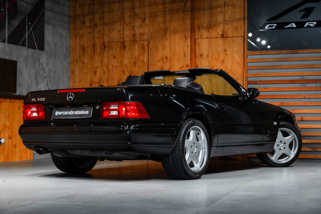 Mercedes-Benz SL