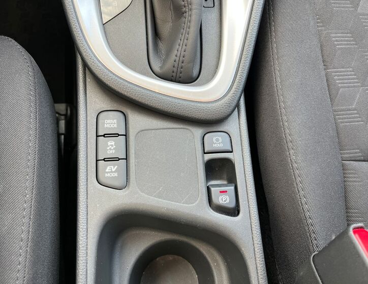 Toyota Yaris 25