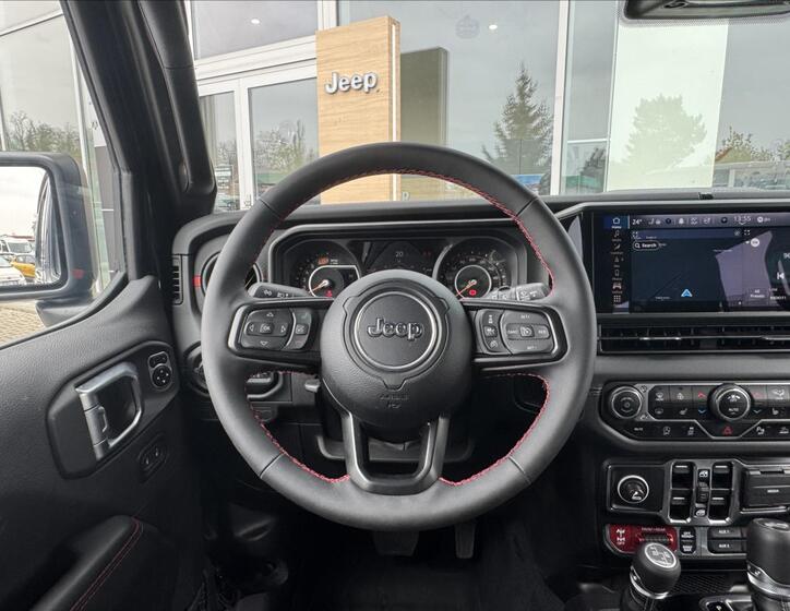 Jeep Wrangler 13