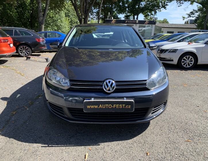 Volkswagen Golf 2