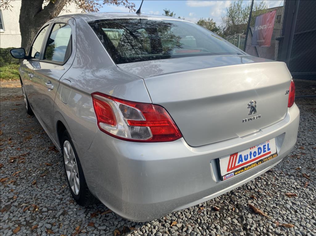 Peugeot 301