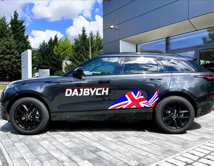 Land Rover Range Rover Velar 2